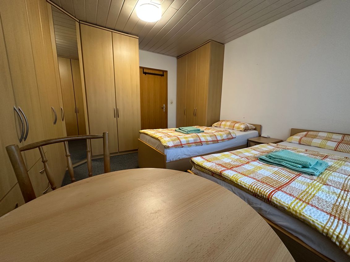 2-Bett-Zimmer